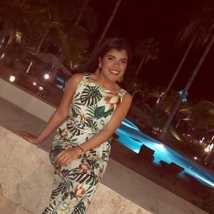 Meet your Posher, Camila